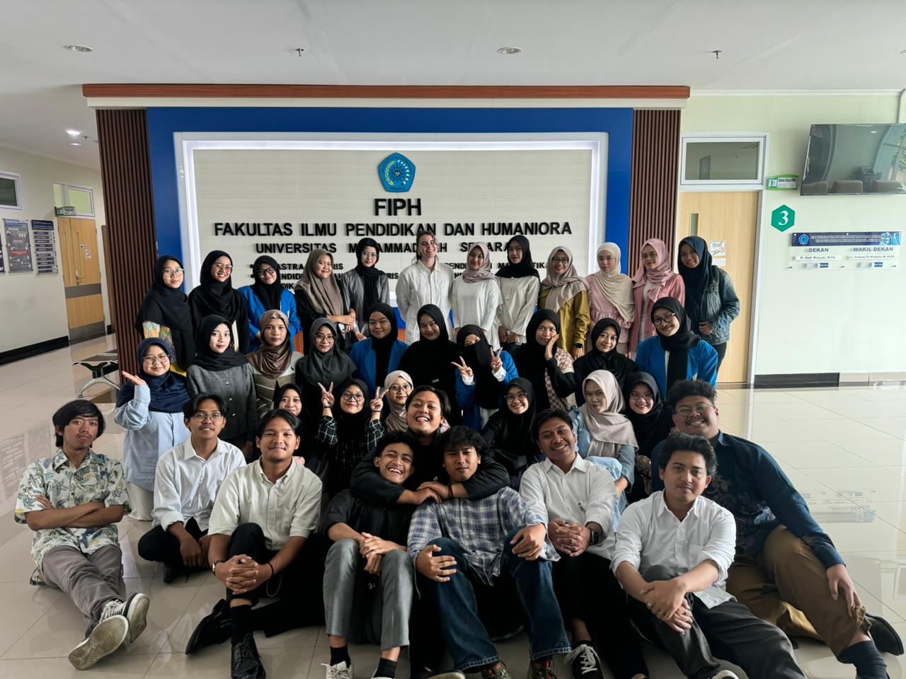 Belajar Bersama Loriane Savary: Writing a Strong Motivation Letter!